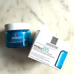 HyaluB5 Suractivated Cream